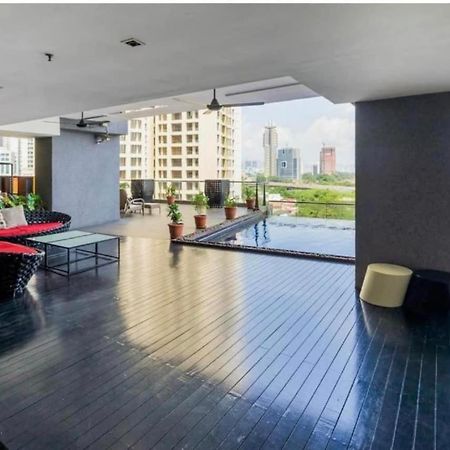 קואלה לומפור Myhabitat - Klcc 2 Bedroom מראה חיצוני תמונה