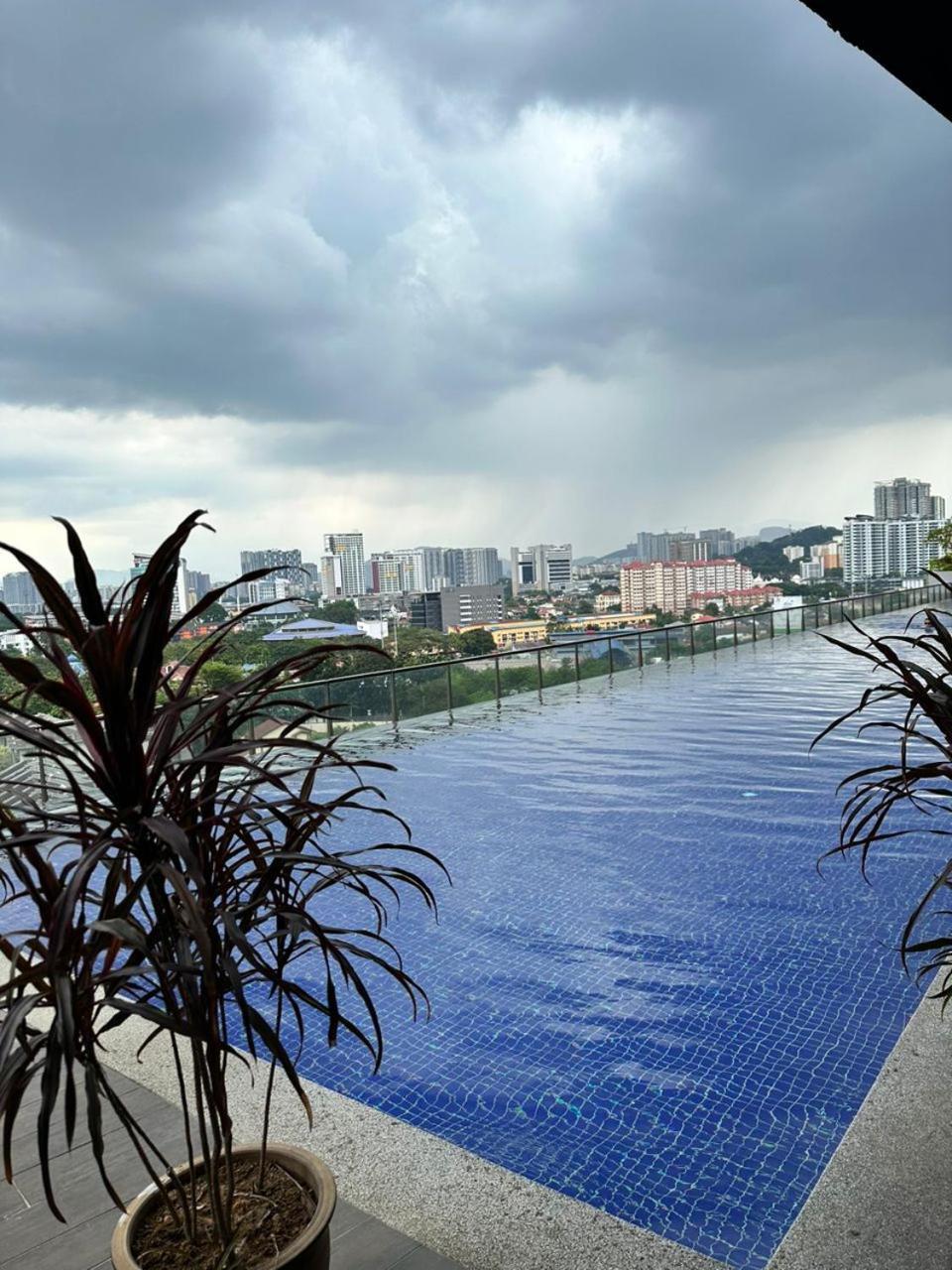קואלה לומפור Myhabitat - Klcc 2 Bedroom מראה חיצוני תמונה